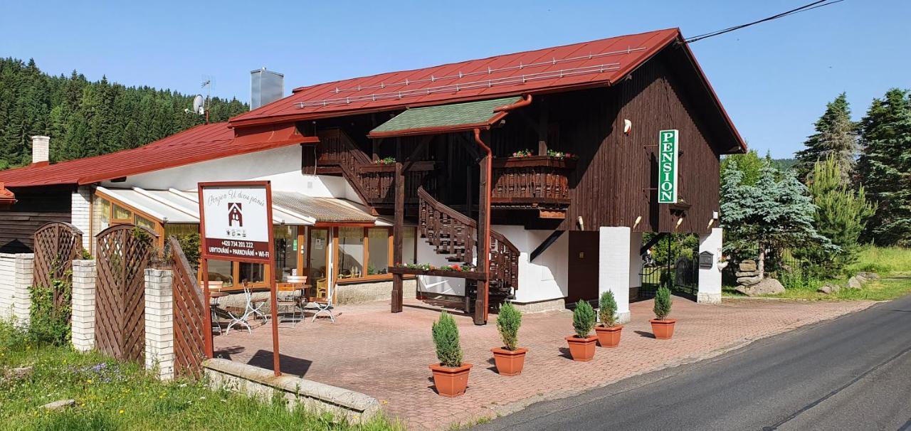 Penzion U Dvou pánů Pernink Exterior foto